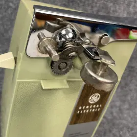 E1EC32AV GE Electric Opener Avocado #3