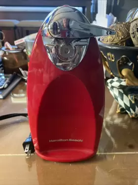 76388R HAMILTON BEACH Electric Opener Knife Sharpener Bottle
