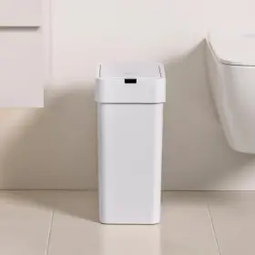 6215 LYNLOO Touchless Bathroom Trash Motion Sensor Gallon