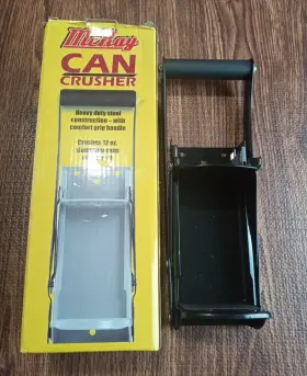 810101035159 MCKAY Crusher Bottle Opener