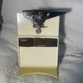705-73 SUNBEAM Vista Automatic Opener Sharpener