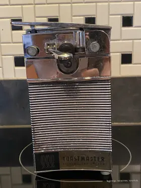 22A1 TOASTMASTER Electric Opener