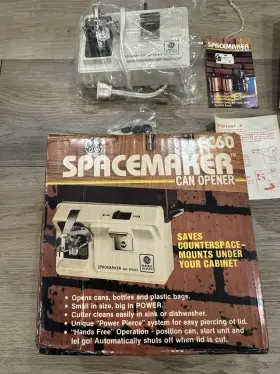 EC-40 GE Space Maker Cabinet Opener Box
