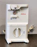 Vintage 1990s Sunbeam 3108-8 Adjustable Height Electric Can Opener White Works. Fixed Price $10.89.