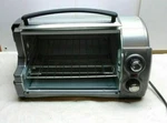 Hamilton Beach Easy Reach Toaster Oven Counter Top Electric Space Maker Rolltop. Fixed Price $49.99.