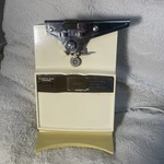 Vintage Sunbeam Vista Automatic Can Opener Sharpener 705-73. Fixed Price $37.97.