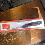 New Black Magic Chef Electric Carving Steel Knife Meats Poultry Double Blades. Fixed Price $15.00.