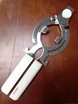 Vintage Leifheit Extra Wide Lid Jar Opener White Stainless Steel Bottle. Fixed Price $39.95.
