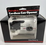 Hand Held Rival Cordless Compact Can Opener Battery Operated White #79 Vtg Nos. Fixed Price $29.99.